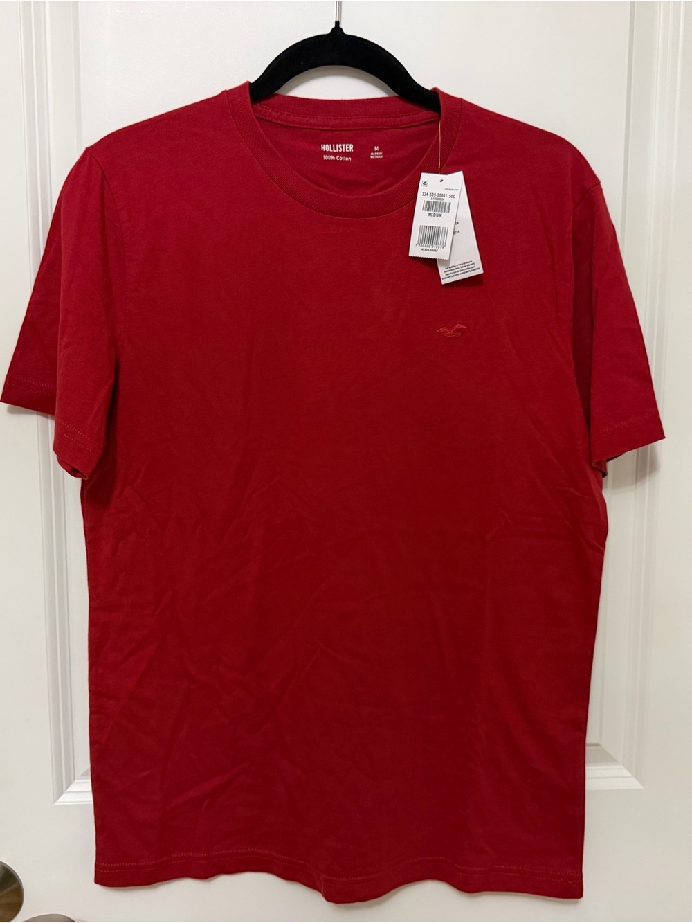 Hollister Men's Crew Neck T-Shirt - Red